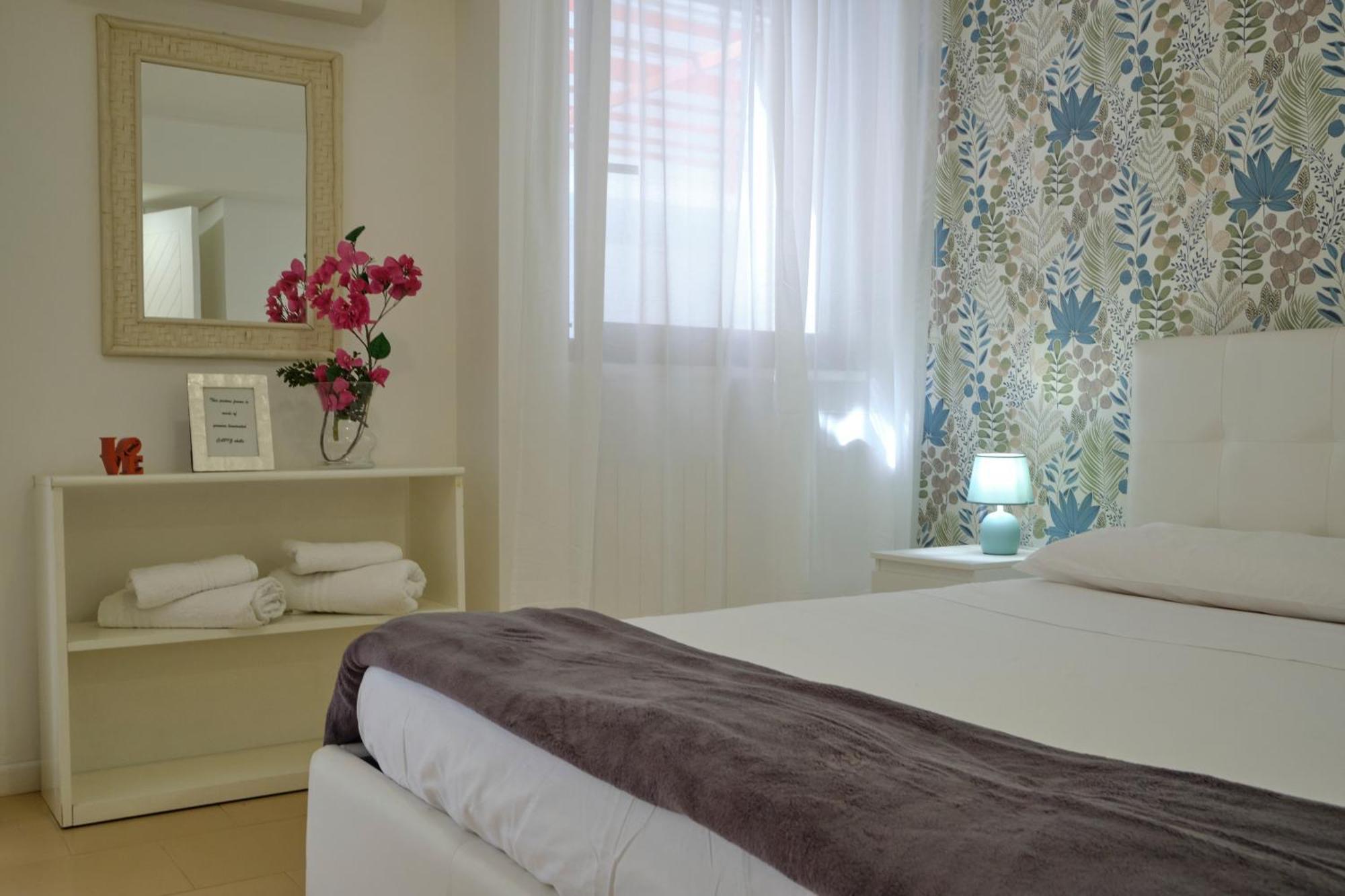 Sea Apartment & Pool 2 Palermo Eksteriør bilde